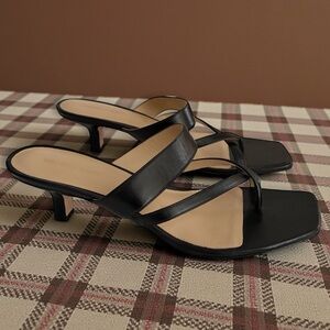 Veronica Beard Alanis Kitten Heel Leather Sandals Black